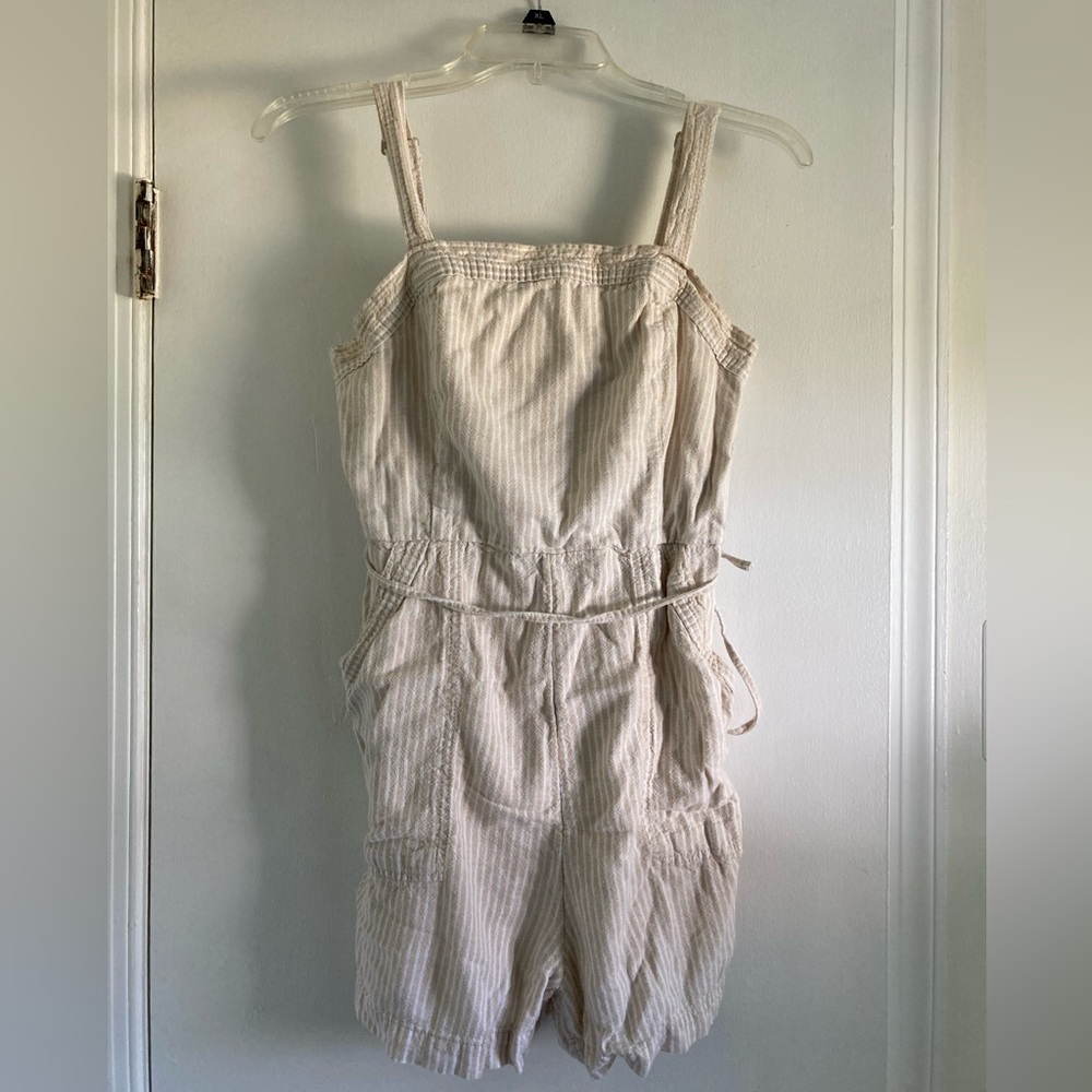 Old Navy Cream and White Linen Romper